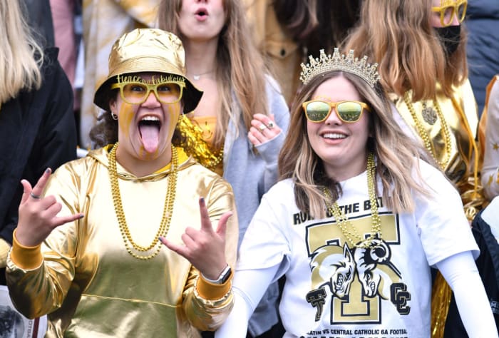 Central-Catholic.Tualatin.6A-football-final.Taylor-Balkom.11